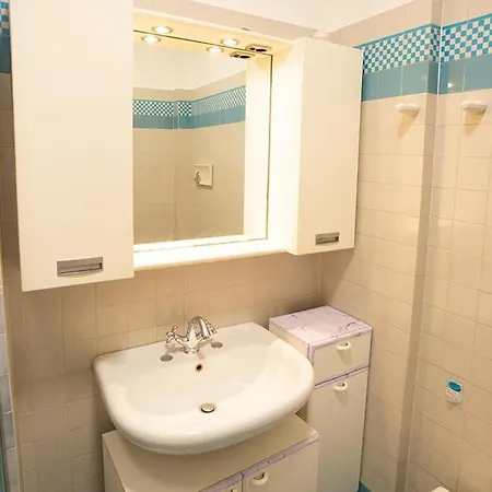 Trilocale Fronte Mare Con Piscina Condominiale Appartamento